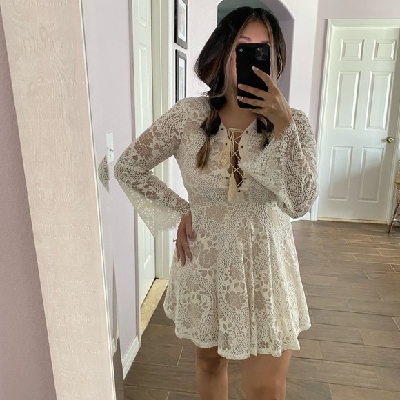 Princess Polly | Floral Lace Dress | S - Picture 2 of 2